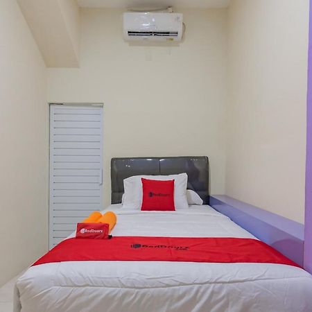 Reddoorz Near Trans Studio Bandung 3 Екстериор снимка