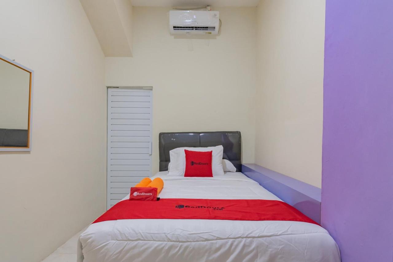 Reddoorz Near Trans Studio Bandung 3 Екстериор снимка